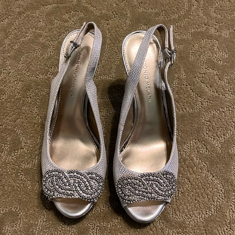 Antonio Melani silver sling back heels